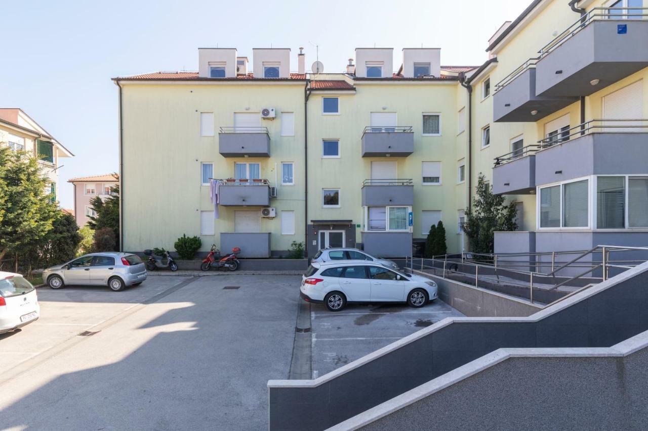 Onyx - Luxury Sunny Apartment Pula Extérieur photo